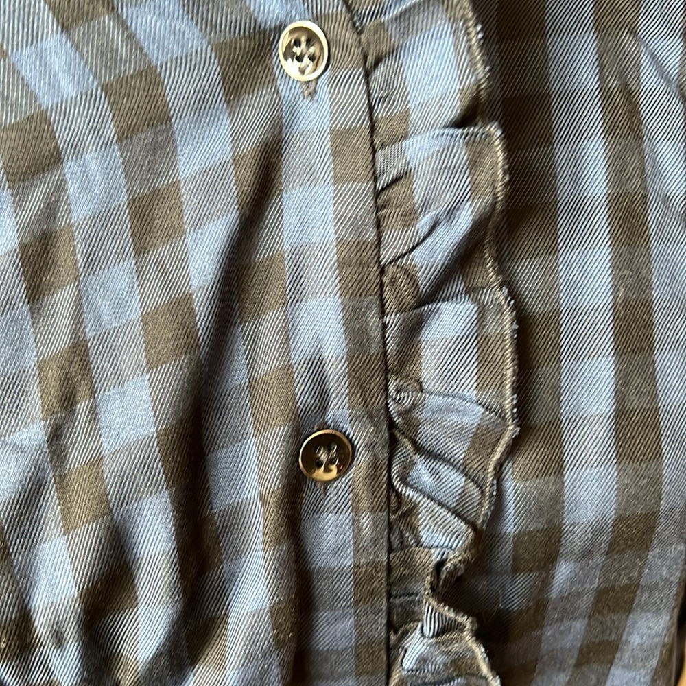 Cabi Aberdeen Shirt (style 3961) - Picture 5 of 14